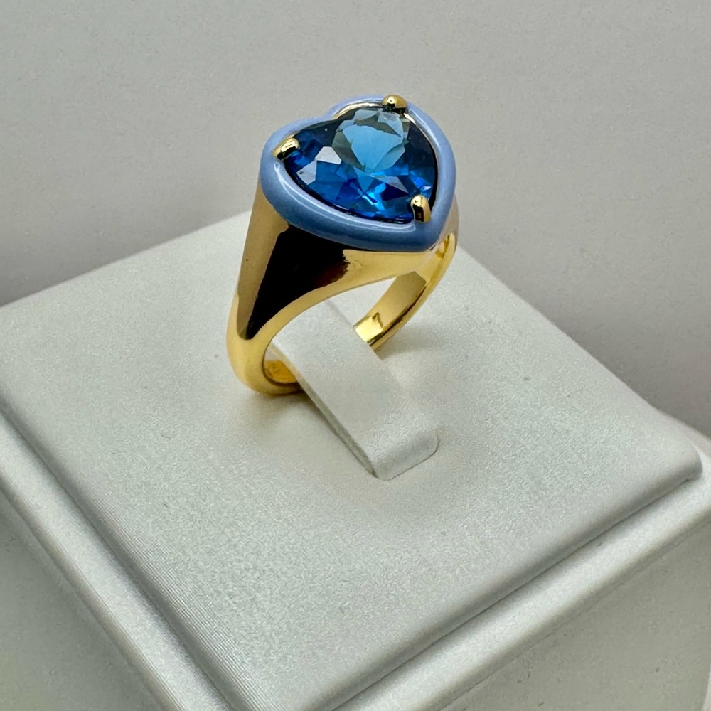 KATE SPADE 💙 Blue Heart Sweetheart Signet Ring NWT - (7) - Picture 4 of 5